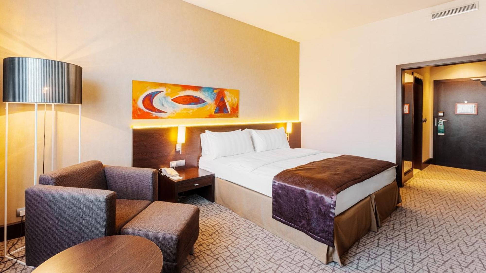 Holiday Inn Zilina By Ihg Exterior photo