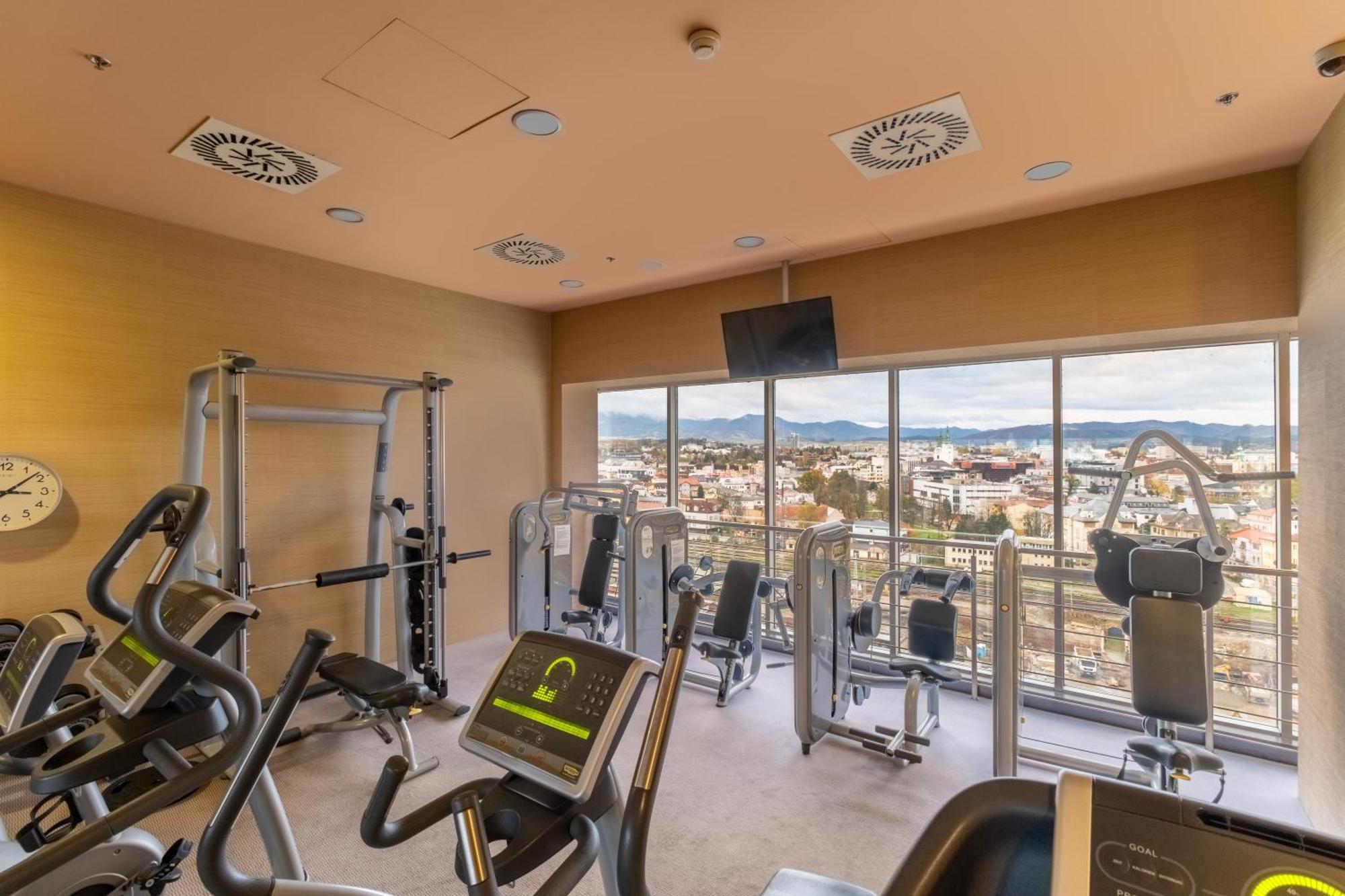 Holiday Inn Zilina By Ihg Exterior photo