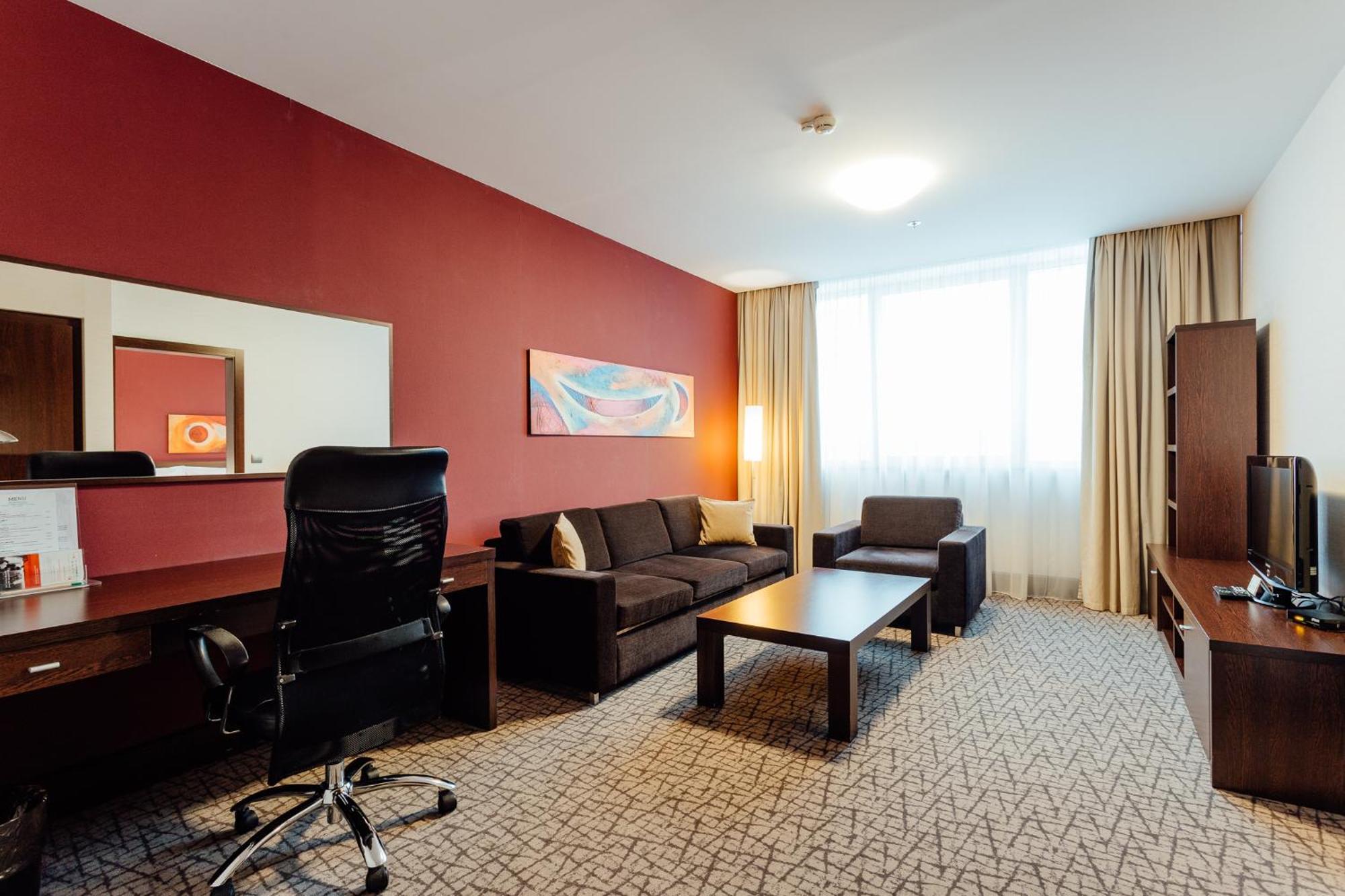 Holiday Inn Zilina By Ihg Exterior photo