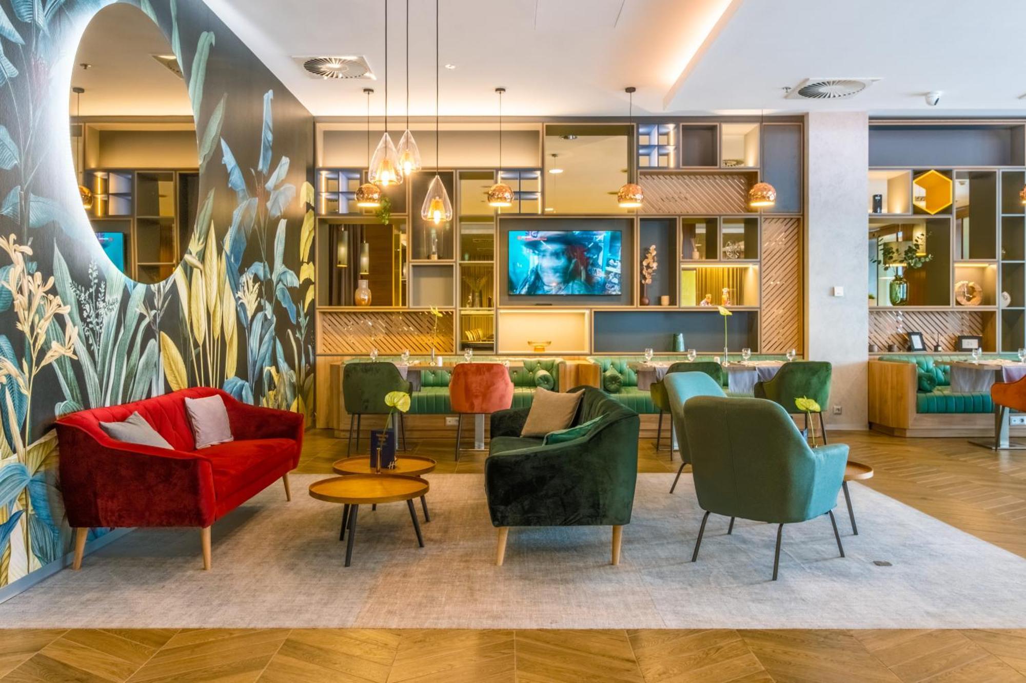 Holiday Inn Zilina By Ihg Exterior photo