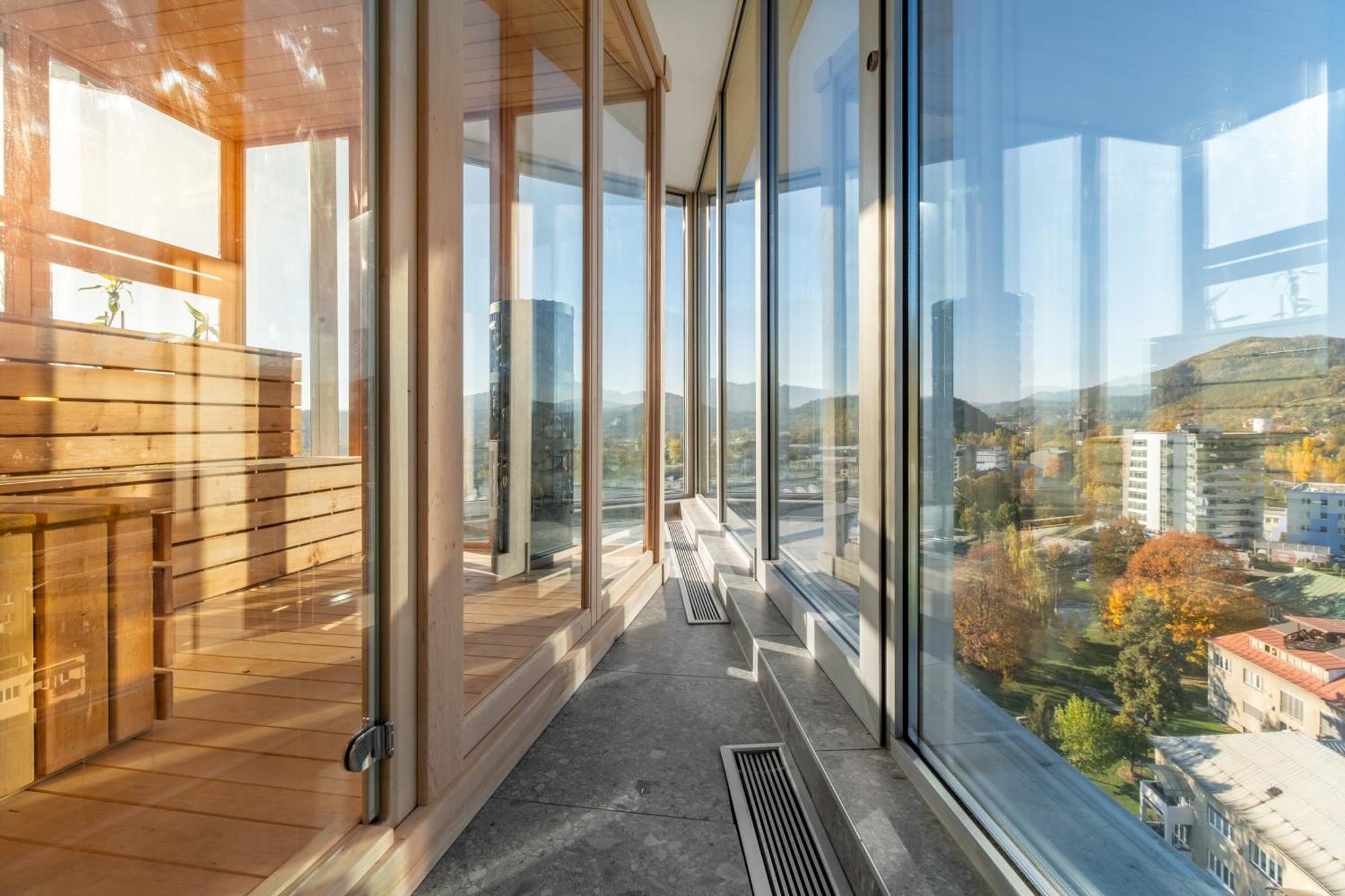 Holiday Inn Zilina By Ihg Exterior photo